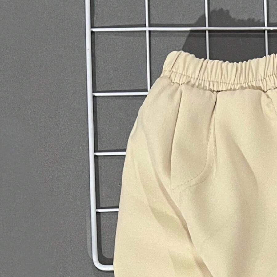 Calça Cargo Infantil Off-White – Estilo, Liberdade e Atitude